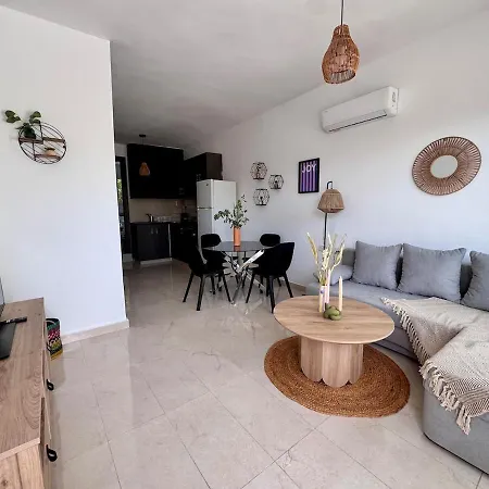 King's Park - Unit 1 Stylish 1br Near