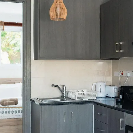 Apartamento King's Park - Unit 1 Stylish 1br Near Paphos