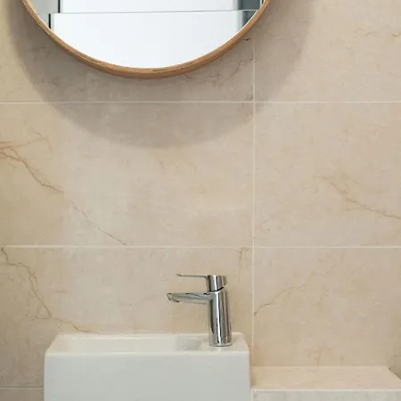 King's Park - Unit 1 Stylish 1br Near Paphos